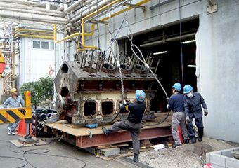 Dismantling of large presses, power generation equipment, melting furnaces, heat treatment furnaces, etc.